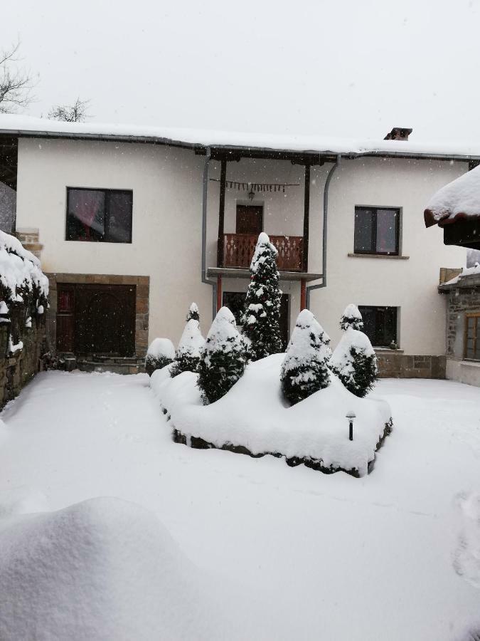 Къща За Гости Чичарите Gabrowo Exterior foto
